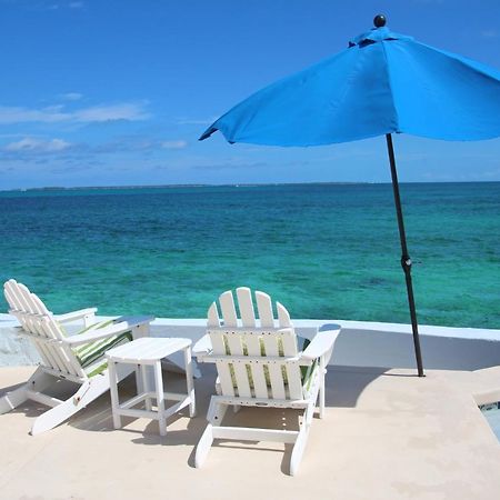 Water'S Edge Villa - Oceanfront With Private Pool Nassau Exterior photo